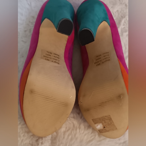 Bakers Heels - Picture 2 of 9